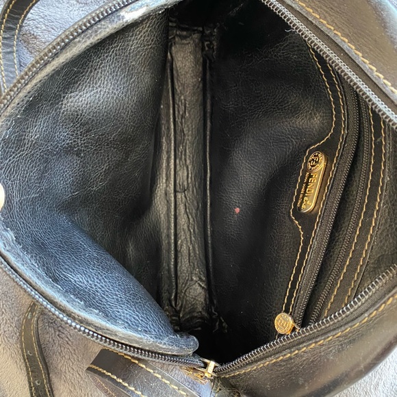 Vintage Fendi Crossbody - Picture 6 of 7